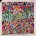 tom-tom-club-close-to-the-bone